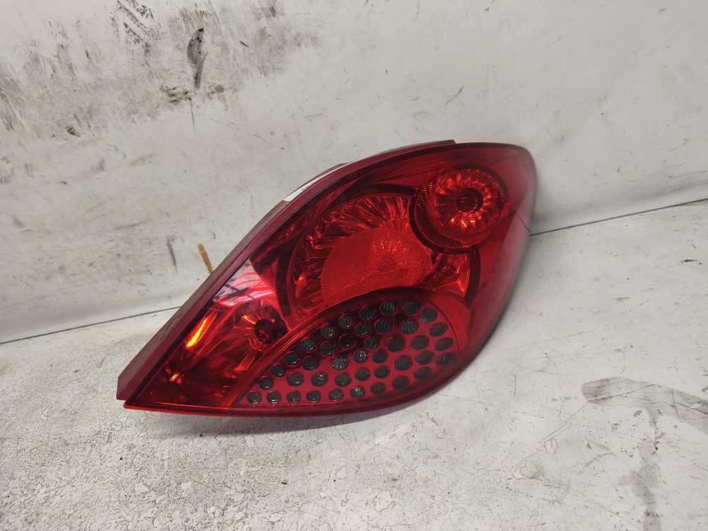 FEU ARRIERE DROIT PEUGEOT 207 -2009 - Vue 1